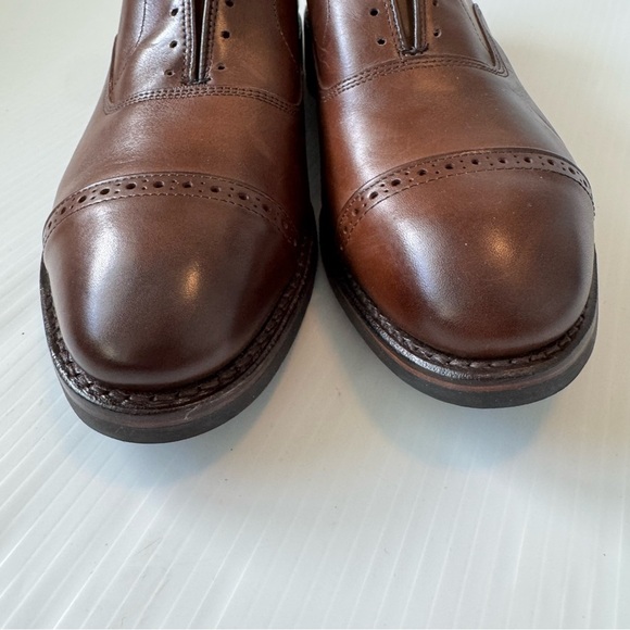 Allen Edmonds Fifth Avenue Cap-Toe Oxford Dress Shoe left size 9 / right size 10 - Picture 5 of 15